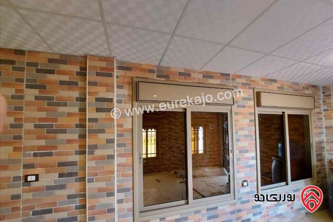قطعة ارض مساحة 821م وفيها بناء 60م للبيع في عمان - ناعور منطقة السامك