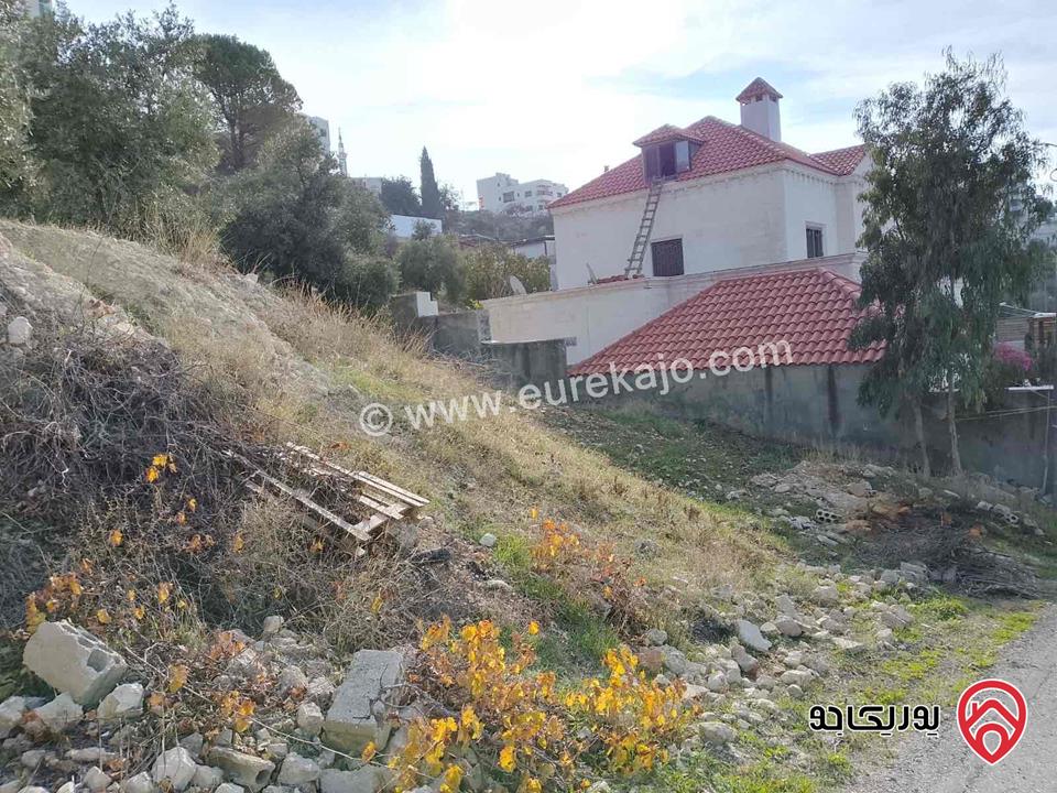 أرض مساحة 1 دونم و 211م مع بيت للبيع في عمان - منطقة بدر الجديدة