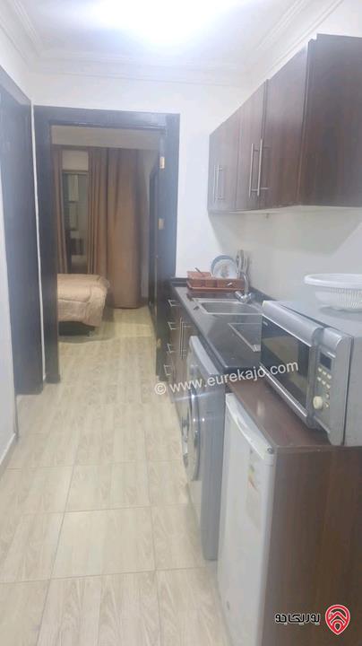 استديو مفروش مساحة 60م للإيجار في عمان - الرابية 