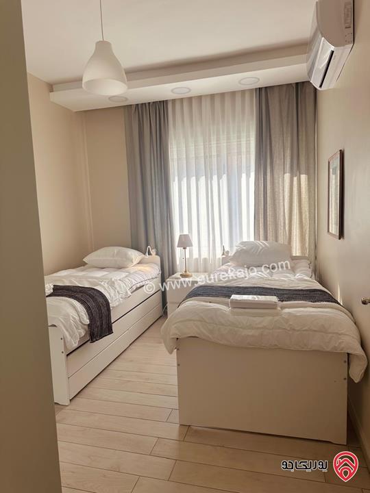 شقة فاخرة مفروشة طابق ثالث مساحة 107م للايجار في عمان - دير غبار