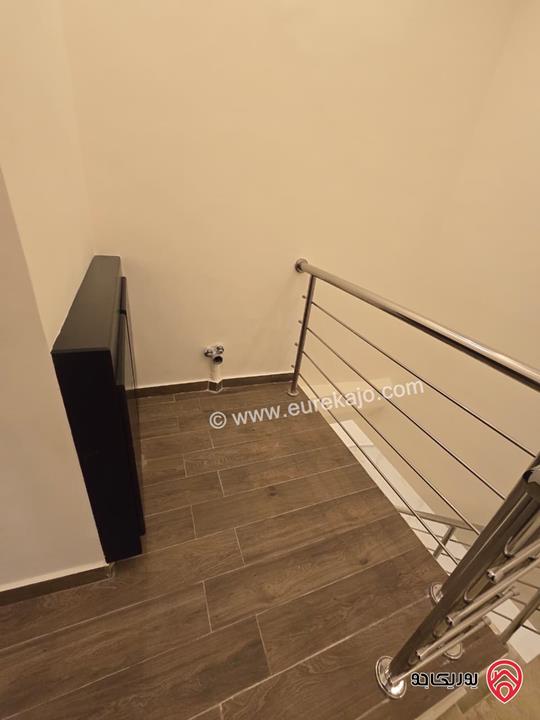 شقة دوبلكس فارغة لم تسكن مساحة 200م للايجار في عمان - البنيات 