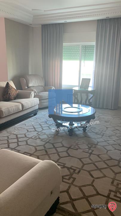 شقة فاخرة للبيع في عمان - دير غبار طابق ثاني 210م تشطيب سوبر ديلوكس