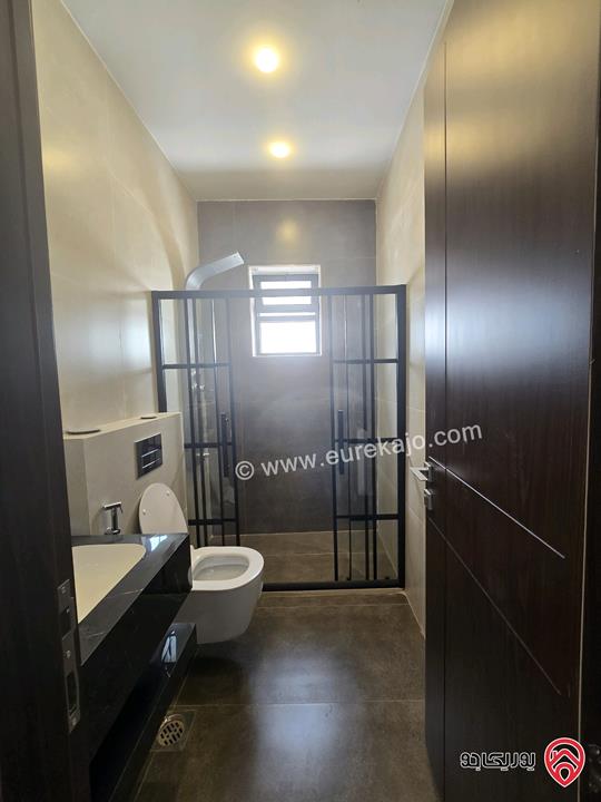 شقة طابق أول مساحة 155م للبيع في عمان - تلاع العلي 