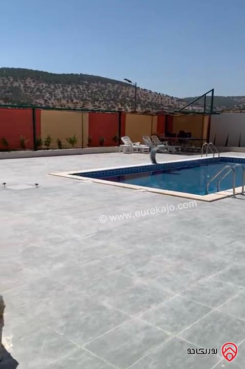 مزرعة مساحة الأرض 6200م وبناء 250م للبيع في الزرقاء - منطقة صروت حوض الدربيات