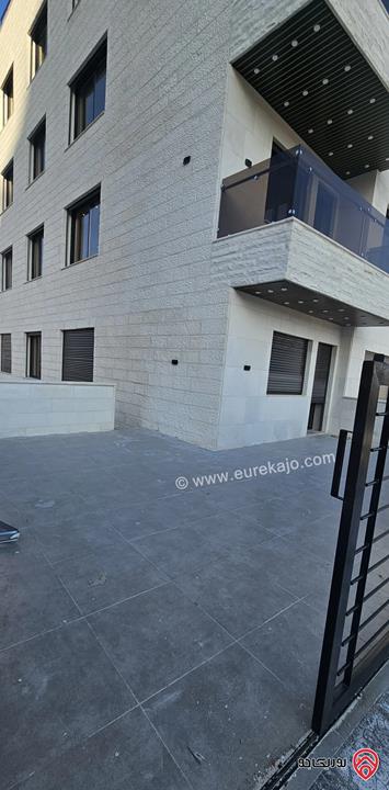 شقة ارضية مساحة 200م داخلي و 40م خارجي للبيع في عمان - الجبيهة