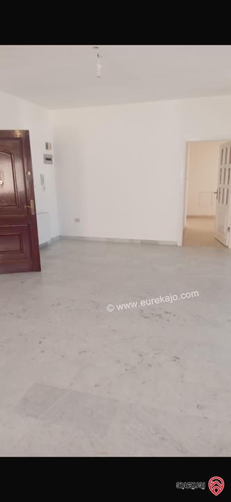 شقة مساحة 160م طابق ثالث غير مفروشة للايجار في عمان - أم أذينة 