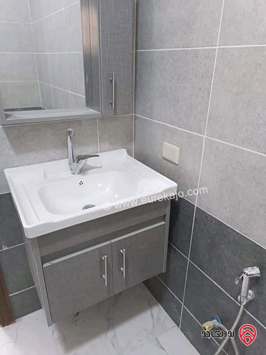 منزل مساحة 140م على أرض 250م للبيع في اربد - ايدون 