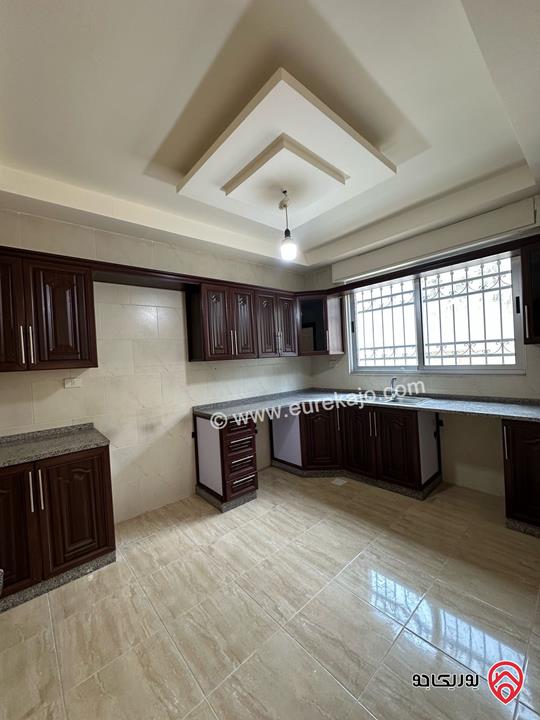 شقة شبه ارضية مساحة 165م للايجار في عمان - عرقوب خلدا 