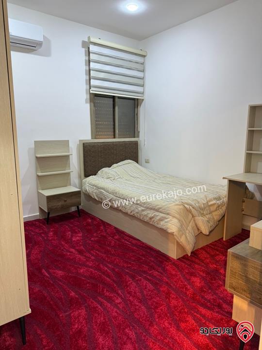 استديو مفروش جديد مساحة 40م غرفتين وحمام ومطبخ للايجار في اربد