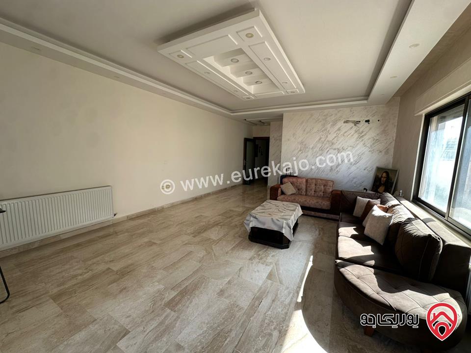 شقة طابق ثالث مساحة 175م للبيع في عمان - ام اذينة