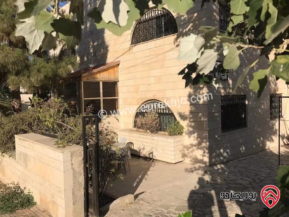 بيت مستقل تربلكس مساحة 360م على أرض 540م للبيع في عمان - الجاردنز