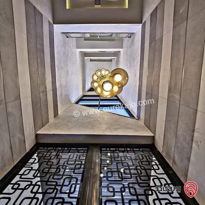 شقة سوبر ديلوكس مساحة 245م طابق ثاني للبيع في عمان - طريق المطار - منطقة الحويطي - خلف المدارس العالمية