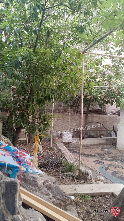 منزل مساحة 150م على أرض 600م للبيع في الزرقاء - الزواهرة