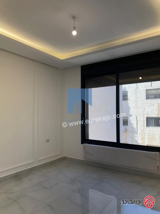 شقة فاخرة للبيع في عمان - خلدا - قرب الموفنبيك ومطعم ورد طابق اول 135م تشطيب سوبر ديلوكس لم تسكن