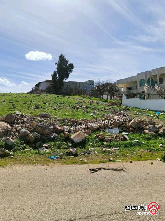 قطعة أرض مساحة 852م للبيع في عجلون - عبين