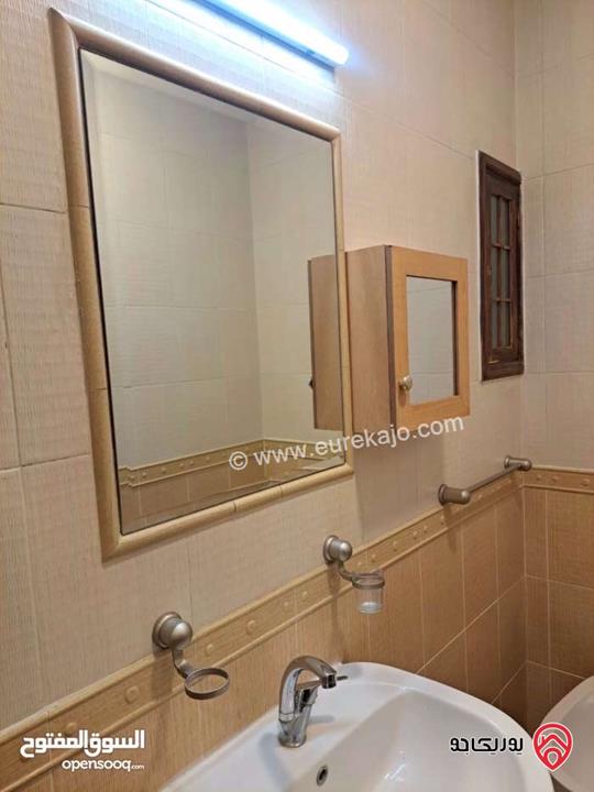 شقة طابق اول مساحة 250م للايجار في عمان - دير غبار