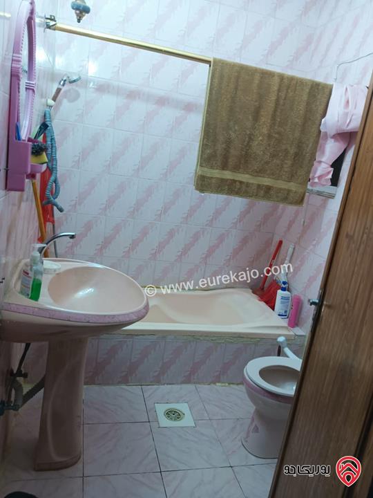 شقة طابق ارضي مساحة 150م للبيع في الزرقاء - الزرقاء الجديدة البتراوي شارع 26