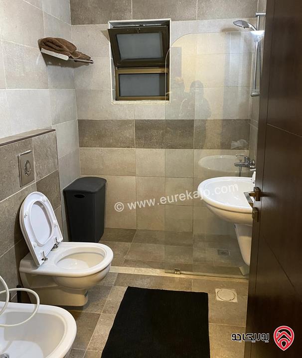 شقة مفروشة فاخرة طابق ثالث مساحة 110م للايجار في عمان - عبدون