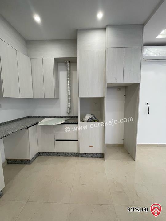 شقة طابق اول جديدة مساحة 100م لم تسكن للايجار في عمان - عبدون