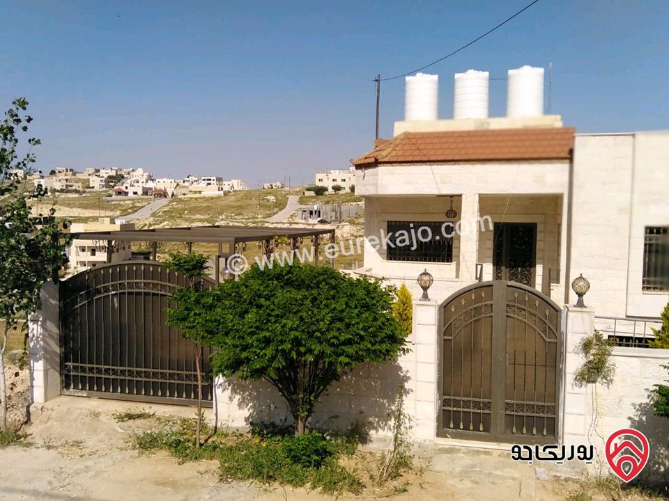 عماره مساحة 670م على أرض 755م للبيع في الزرقاء - ضاحية المدينة المنورة 
