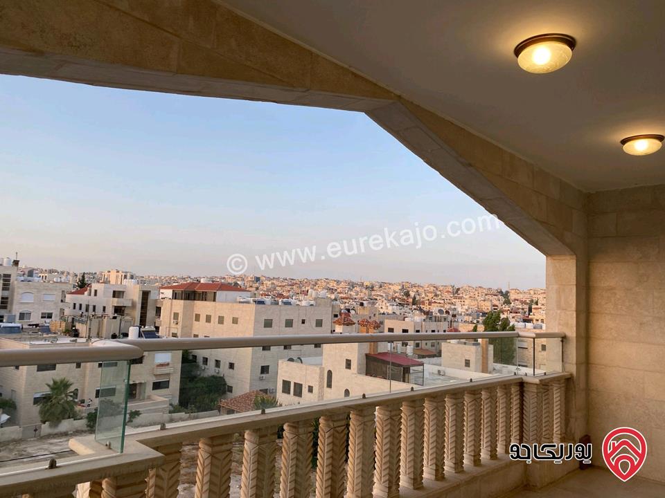 شقة طابقية مساحة 300م للايجار في عمان - الدوار السابع