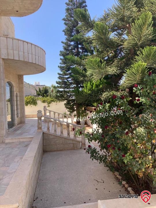 فيلا فاخرة مساحة الارض 941م و مساحة البناء 979م للبيع في عمان - مرج الحمام