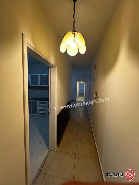 شقة طابق ثالث مساحة 163م للايجار في عمان - خلدا