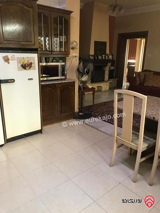 شقة ارضية مساحة 177م مع حديقة 120م للبيع في عمان - خلدا 