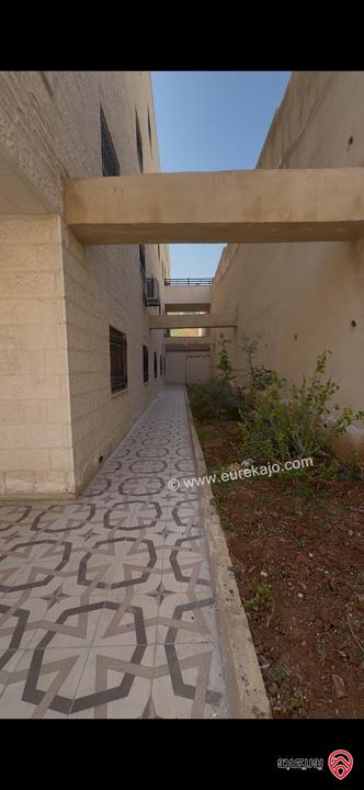 شقة طابق ارضي مساحة 120م للبيع في عمان - ابو علندا