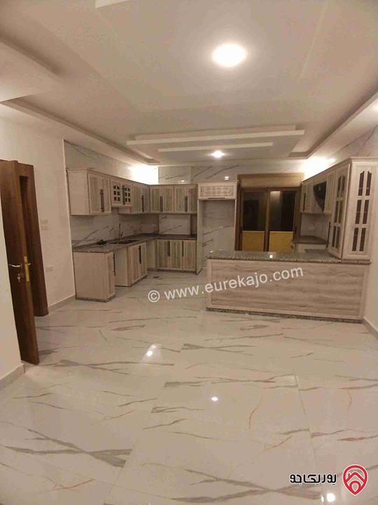 شقة سوبر ديلوكس مساحة 160م طابق ثاني للايجار في اربد - ايدون