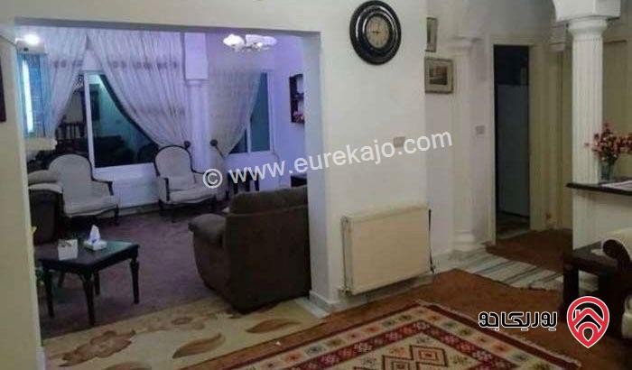 فيلا مساحة 360م على أرض 955م للبيع في عمان - الجبيهة