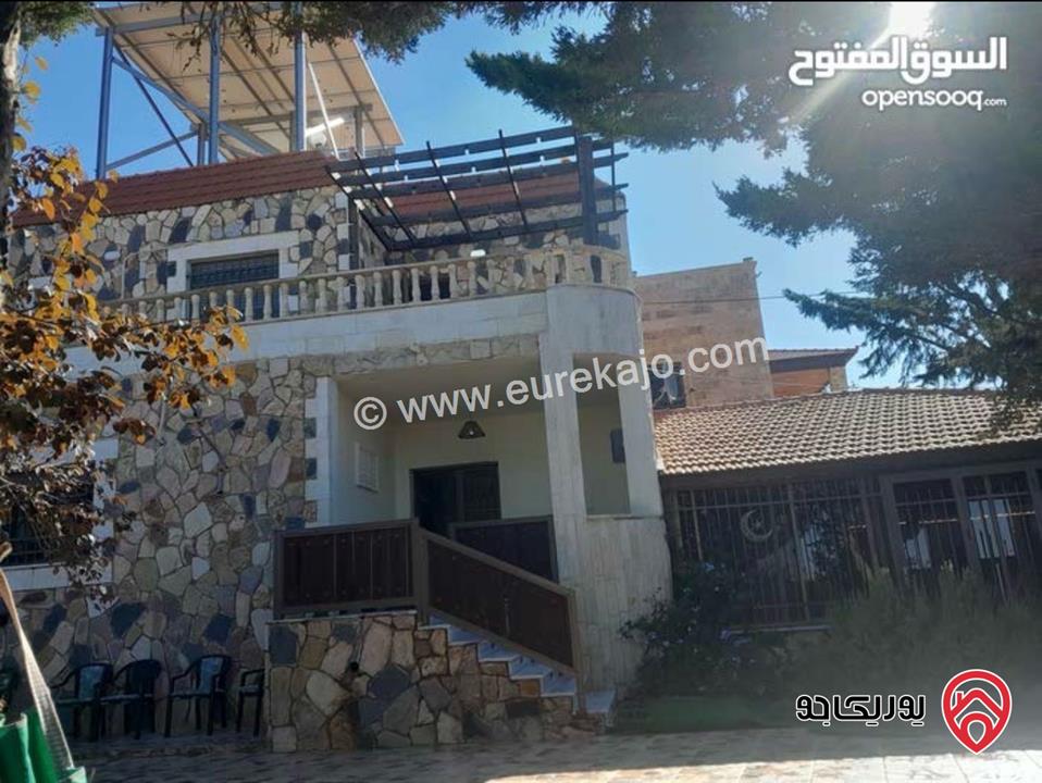 فيلا دوبلكس مساحة 300م على أرض 480م للبيع في مغاريب السلط 