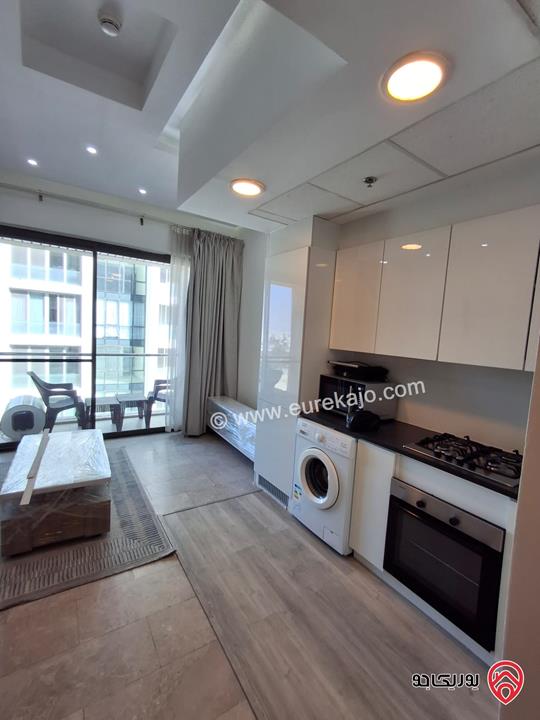 شقة مميزة طابق ثالث مساحة 54م للبيع في عمان - العبدلي برج داماك