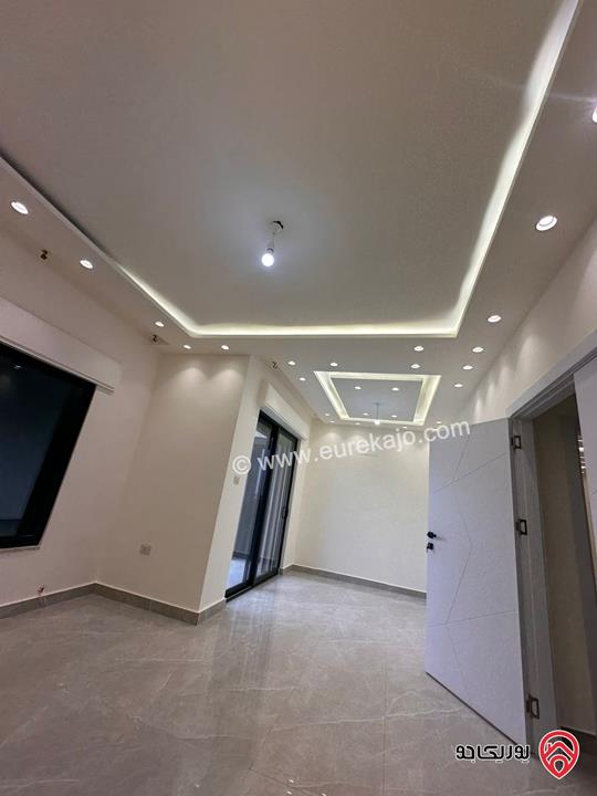 شقة طابق ثالث مساحة 165م للايجار في عمان - تلاع العلي 