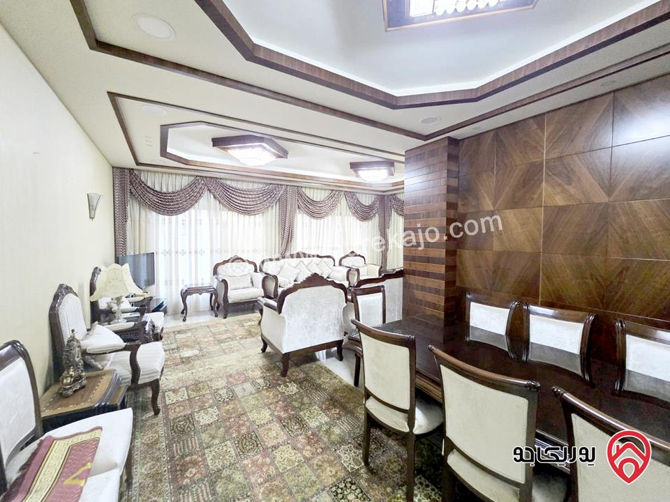 شقة مساحة 240م طابق اول للبيع في عمان - ارقى مناطق الرابية