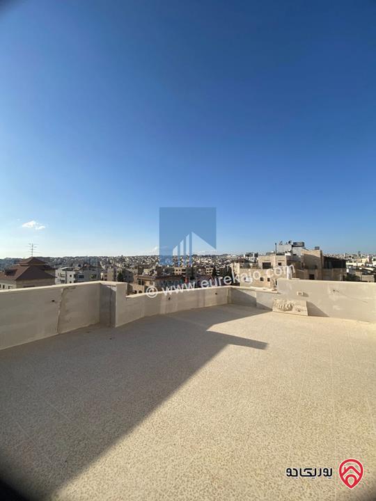 شقة فاخرة للبيع في عمان - أم أذينة قرب أبراج السادس طابق ثالث 180م مع روف دوبلكس 105م لم تسكن