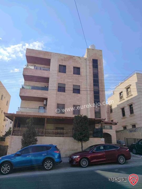 شقة طابقية مساحة 235م طابق ثاني للبيع في عمان – ضاحية الياسمين