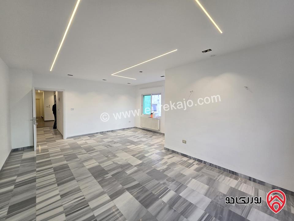 شقة مساحة 180م طابق ثالث للبيع في عمان - دير غبار خلف مدارس فيلادلفيا