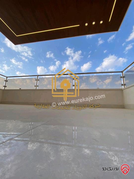 شقة طابق ثالث دوبلكس لم تسكن مساحة 215م للايجار في عمان - خلدا 