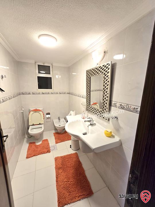 شقة مفروشة طابق ثاني مساحة 190م للايجار مفروشة في عمان - خلدا 