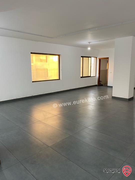مكتب تجاري طابق أول مساحة 85م للايجار في عمان - خلدا