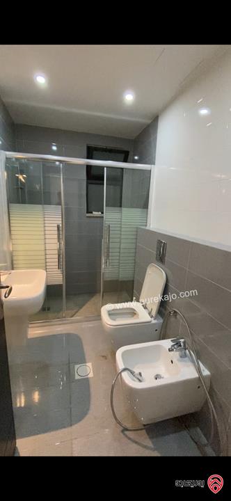 شقة ديلوكس طابق ارضي مساحة 150م للإيجار في عمان - الدوار السابع 