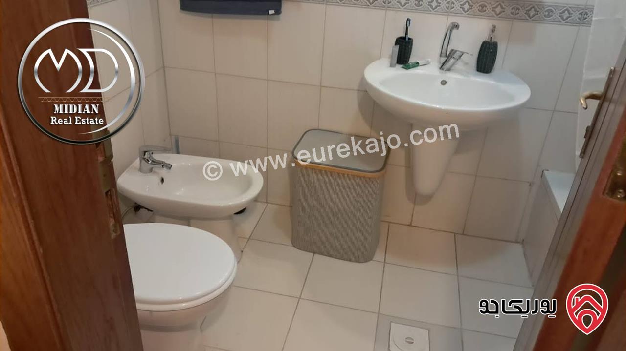 شقة للبيع في عمان - ام اذينة مساحة 100م طابق ثاني تصلح للاستثمار بسعر مميز