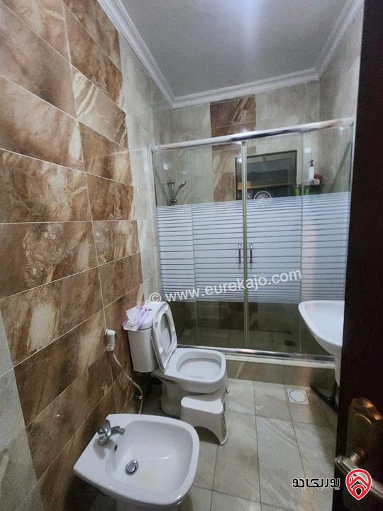 شقة مساحة 170م طابق أول للبيع في عمان - طبربور حي الشهيد الشمالي