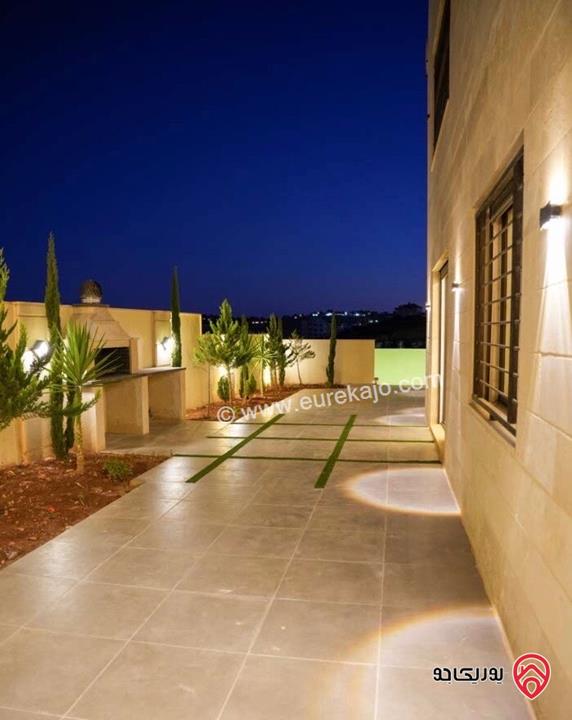 شقة شبه ارضي فاخرة مساحة 210م داخلي و 150م خارجي للايجار في عمان - طريق المطار 