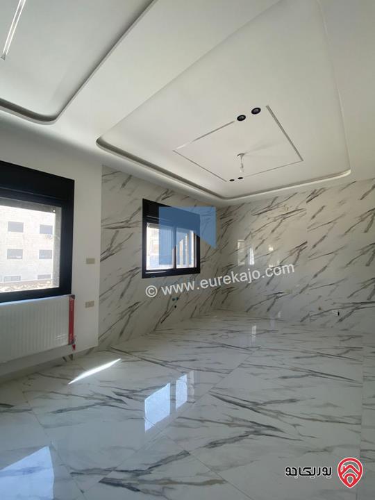 شقة فاخرة طابق ثاني مساحة 200م تشطيب سوبر ديلوكس لم تسكن للبيع في عمان - تلاع العلي