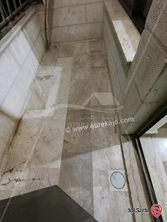 شقة فارغة مساحة 150م طابق ثاني للايجار في عمان - خلدا