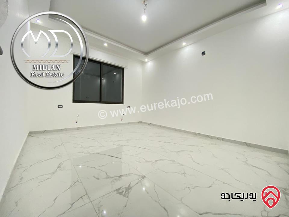 شقق جديدة للبيع في عمان - الرابية مساحات 175م تشطيبات و ديكورات سوبر ديلوكس اطلالة جميلة بسعر مميز