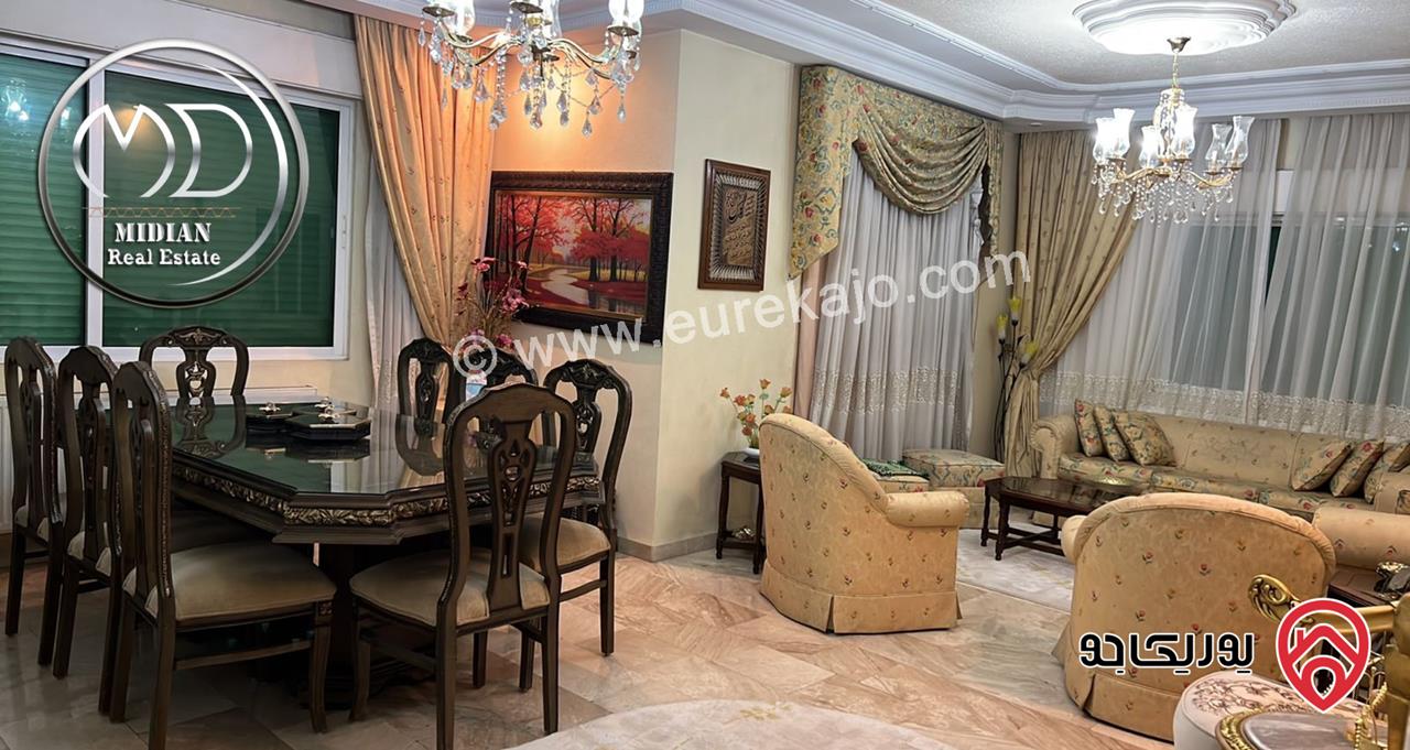 شقة للبيع في عمان - ام السماق مساحة 240م طابق ثاني 4 نوم اطلالة جميلة بسعر مميز جداً 