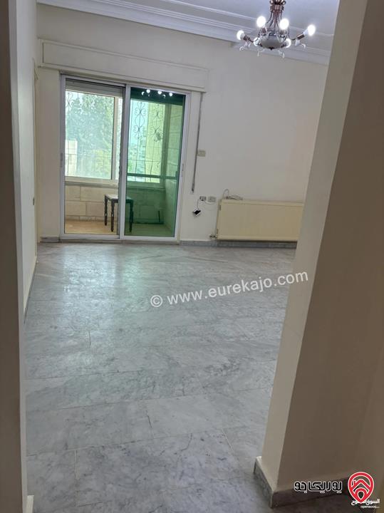 شقة طابق اول مساحة 170 متر للبيع في عمان - خلدا 